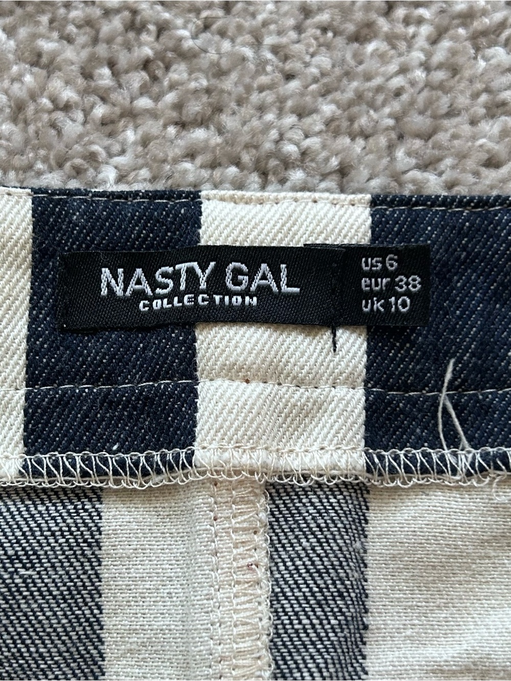 Nasty Gal Collection Striped Denim Mini Skirt High Rise Blue White Cotton Size 6 - Picture 6 of 8